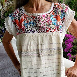 Artisanal Embroidered Top From Mexico NWOT